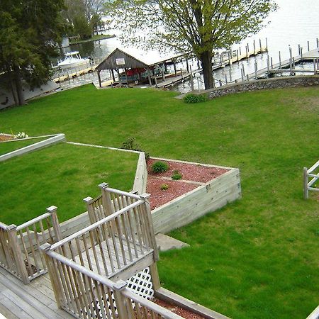 Lake George Suites Exterior foto